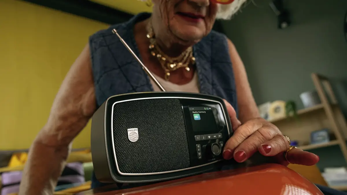 TAV2000DB/00 The Janet